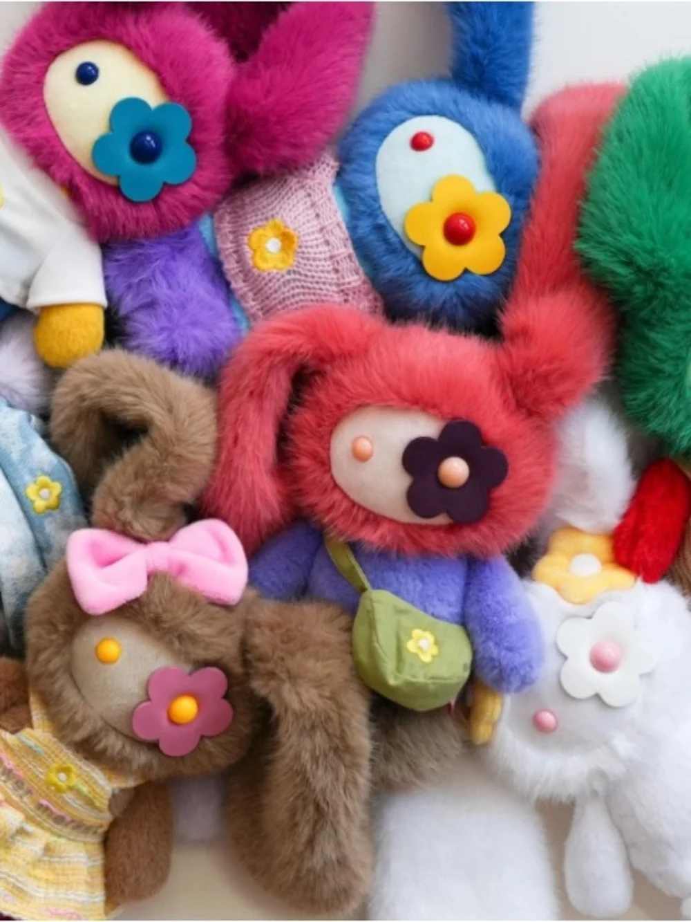 KENNY - CJ Hendry Juju - Flower Market Series Limited Edition Plushie